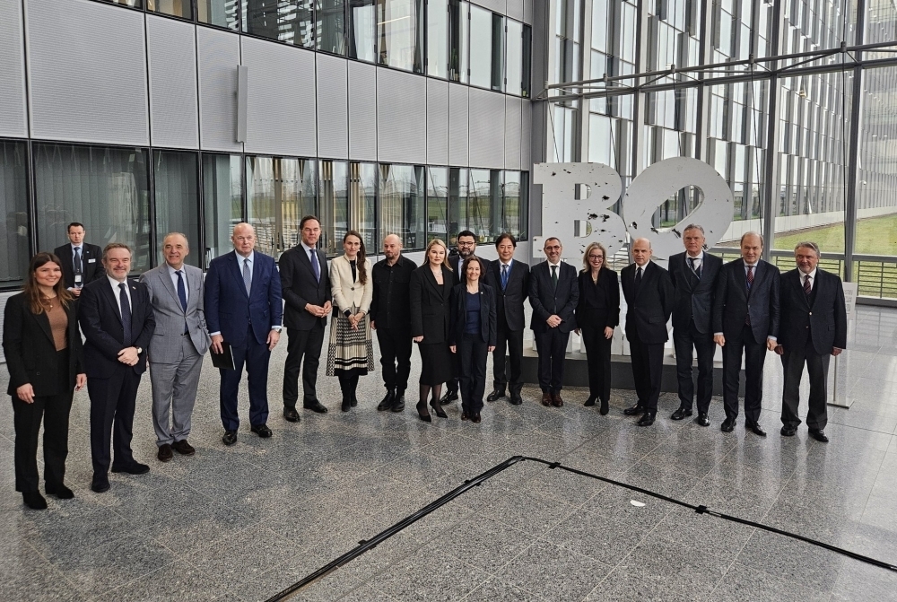 Ukraine ceremony group photo